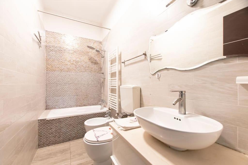 Apartment We - Sarpi House - Mailand